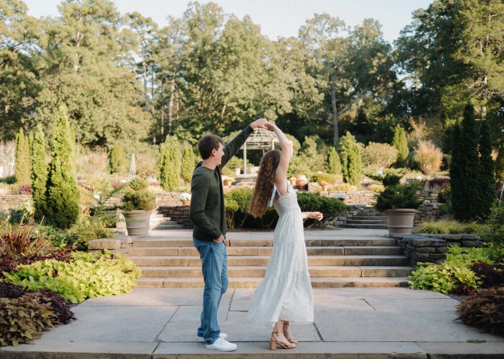 As your Raleigh engagement photographer, I have a list of the Best Engagement photo locations in Raleigh. 